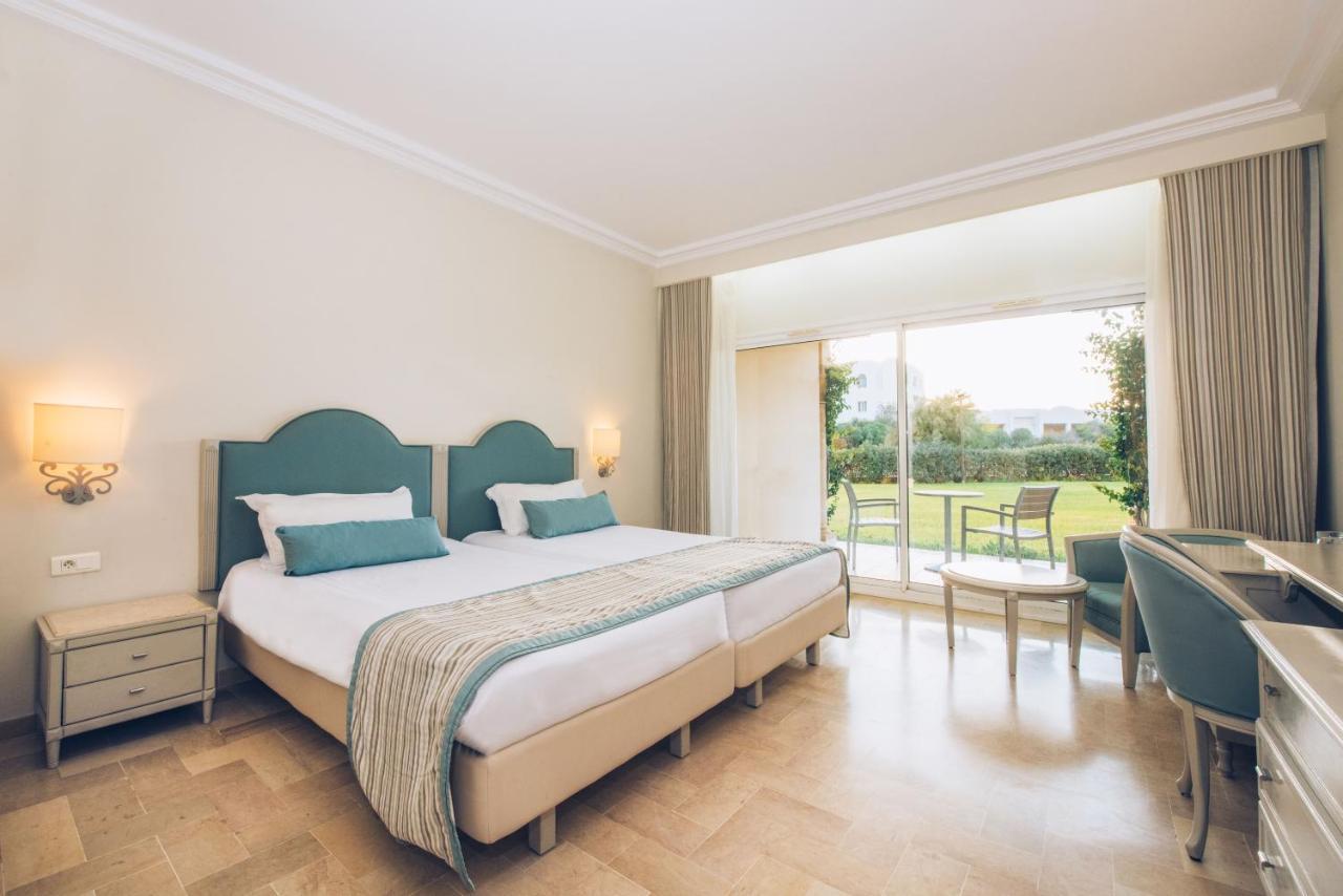 Iberostar Waves Averroes Hotel