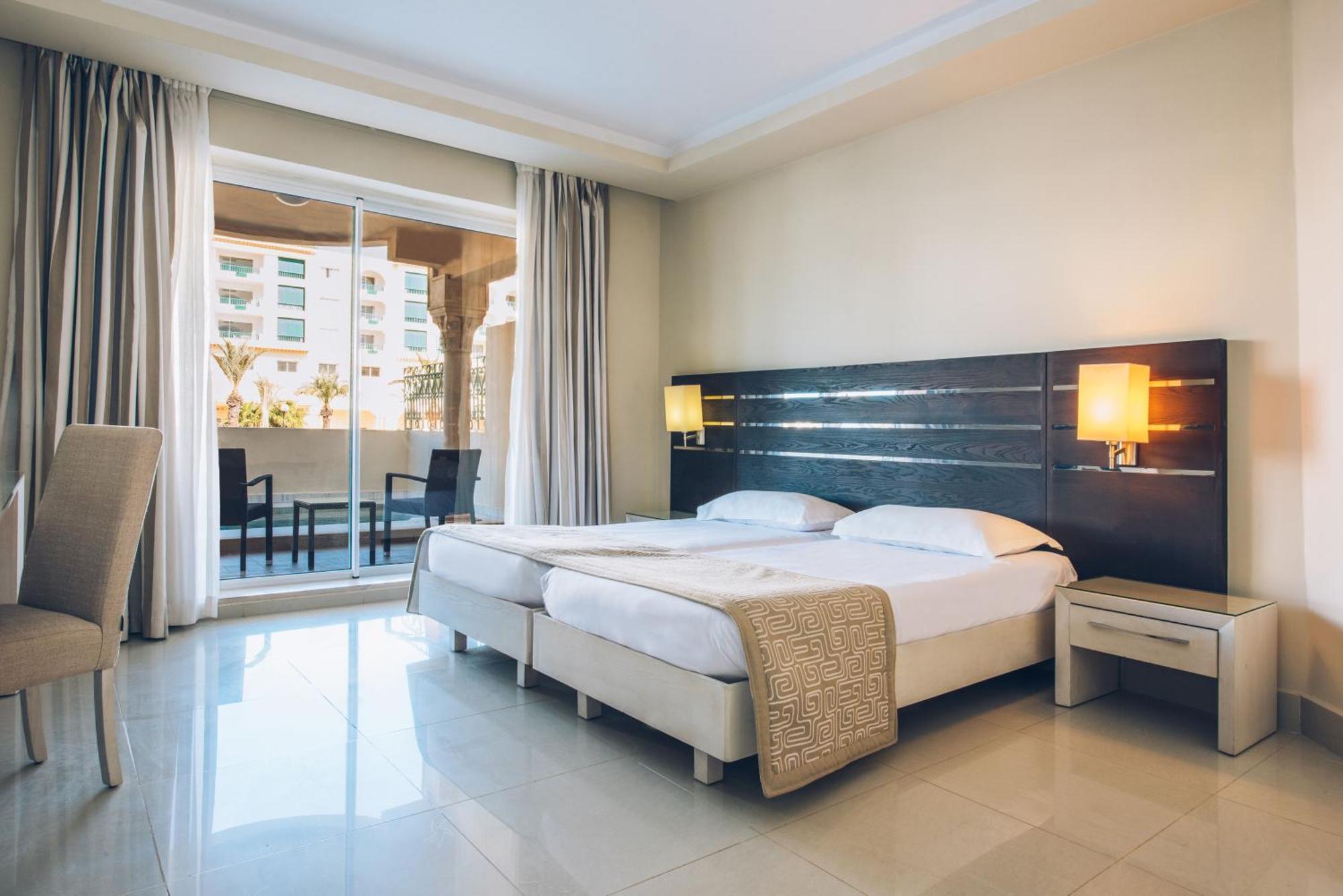 Iberostar Waves Averroes Hotel