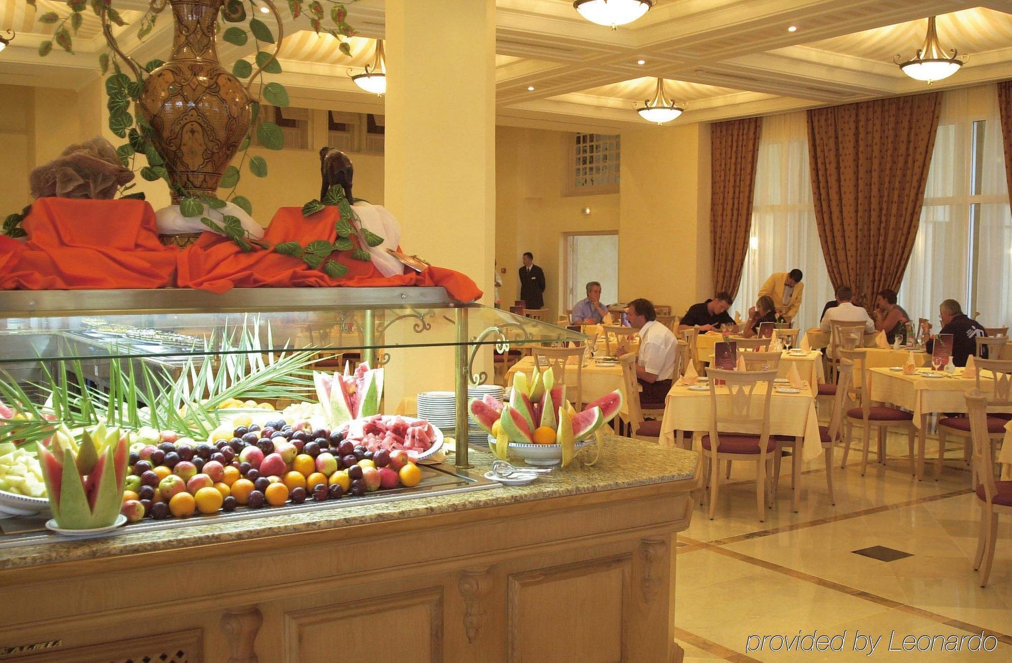 Iberostar Waves Averroes Hotel