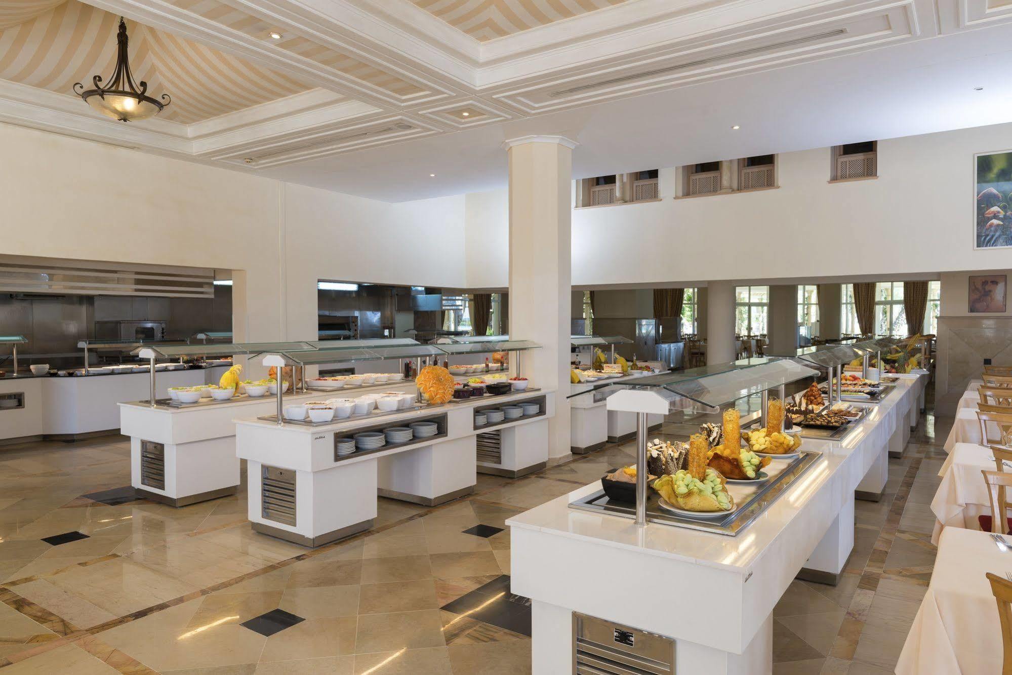 Iberostar Waves Averroes Hotel Hammamet
